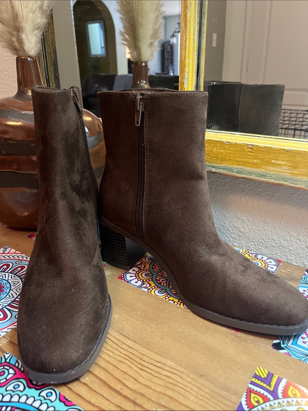MIA (Buckle)Dark Brown Suede Block Heel Ankle Boots NEW size 8.0 women’s